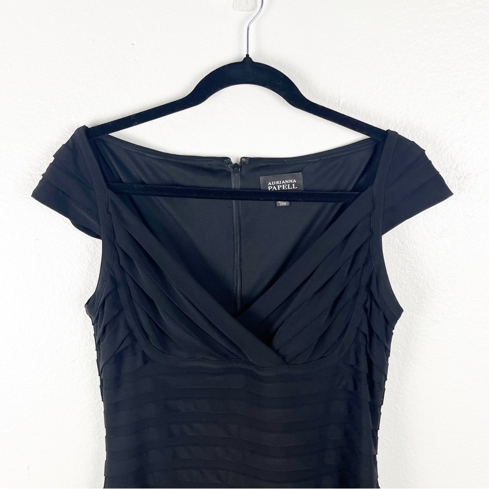 ADRIANNA PAPELL Classic Black V-Neck Layered Tiered Cap Sleeves Dress, Size 12 - Picture 8 of 9
